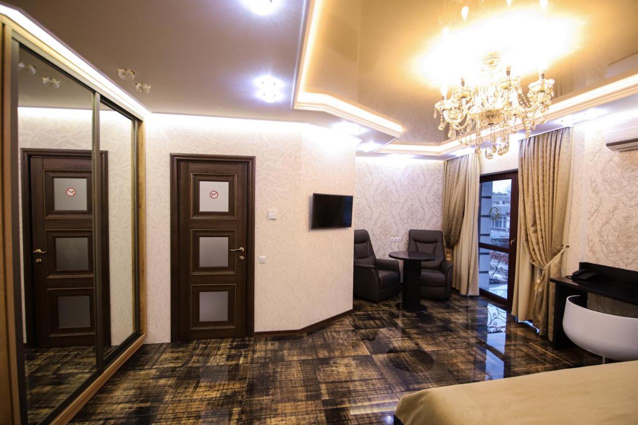 Prestige Apart-Hotel キシナウ エクステリア 写真
